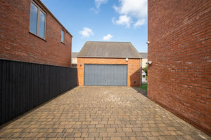 Photo 18- click for photo gallery